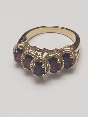 Classic GARNET Goldtone Costume Jewelry Cocktail Ring 6.75